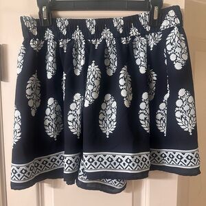 Navy and White Patterned Flowy Shorts